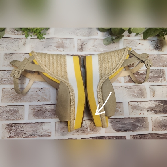 Elle Everly Yellow Tan Espadrille Wedge Sandals Size 7 - Picture 11 of 12